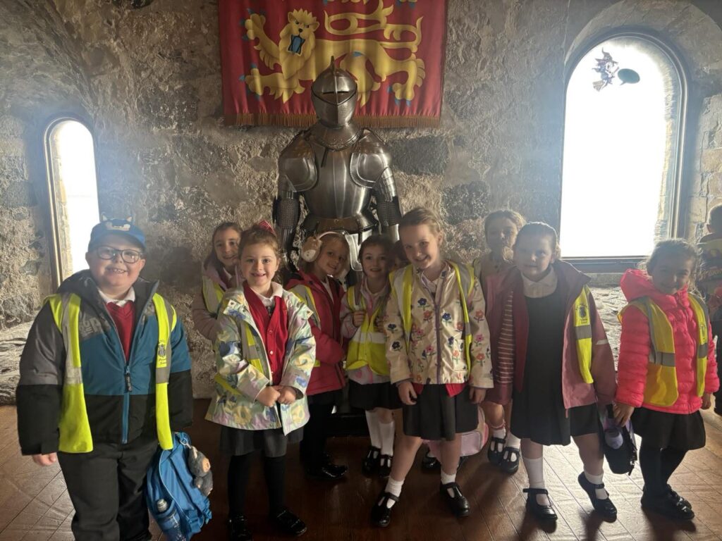 557789852 825831596685959 5019812985921796271 n